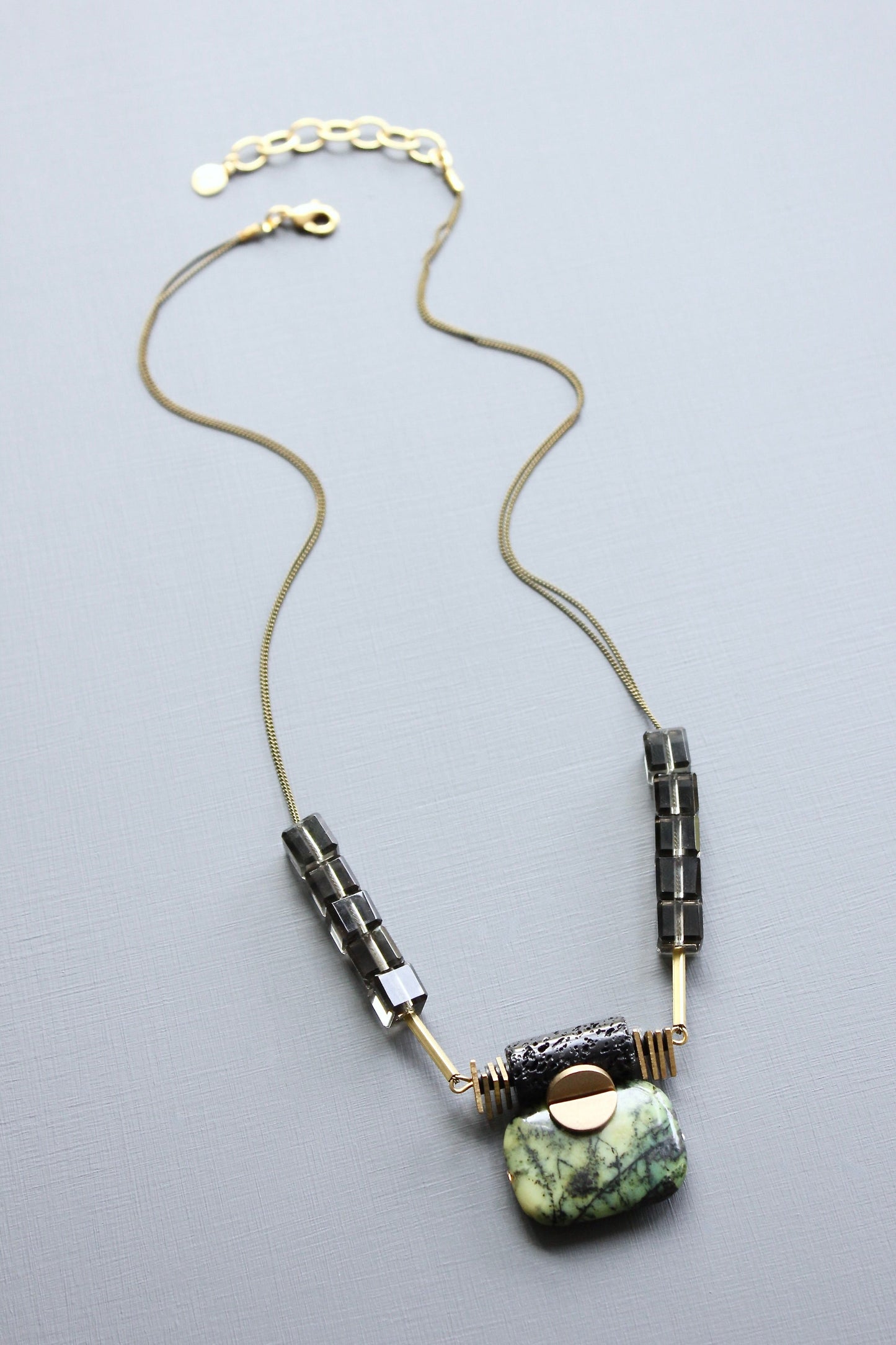 LEX219  Green jasper ArtDeco pendant necklace