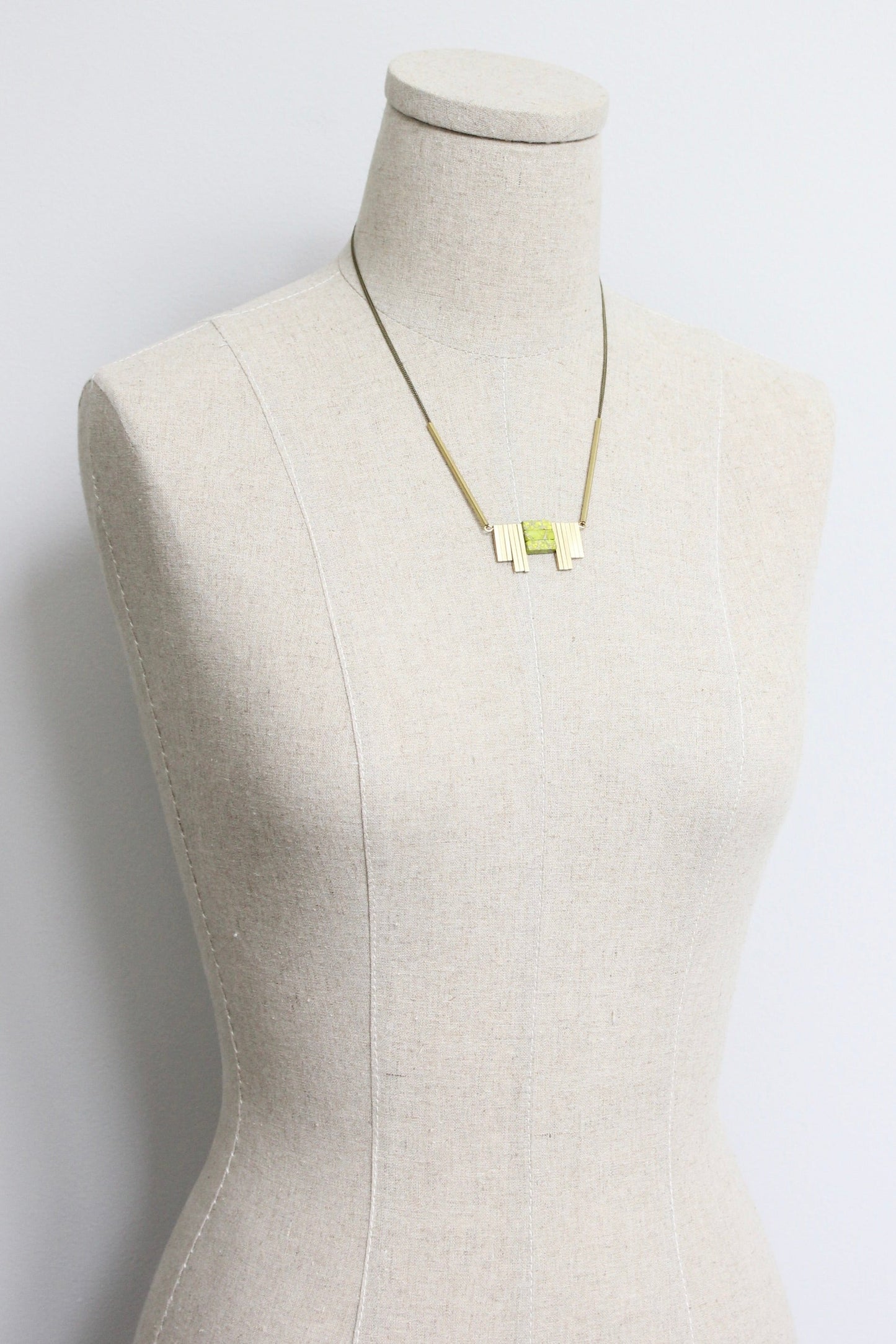 LEX418 Green jasper ArtDeco pendant necklace