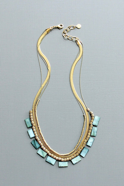LEX517  Green shell and snake chain triple-strand necklace