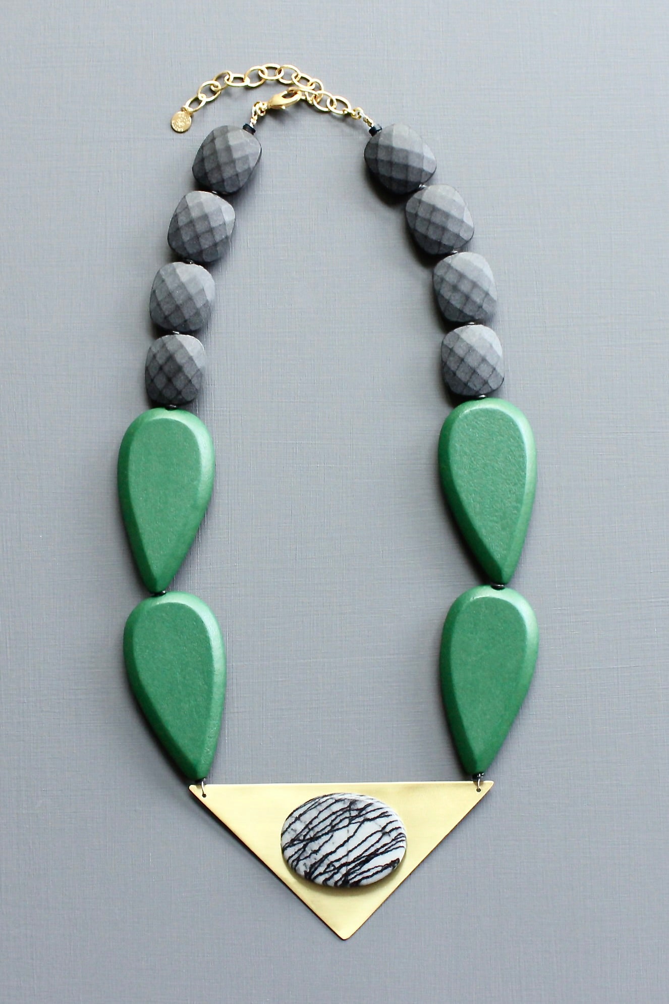 LEX521 André Courrèges inspired geometric necklace