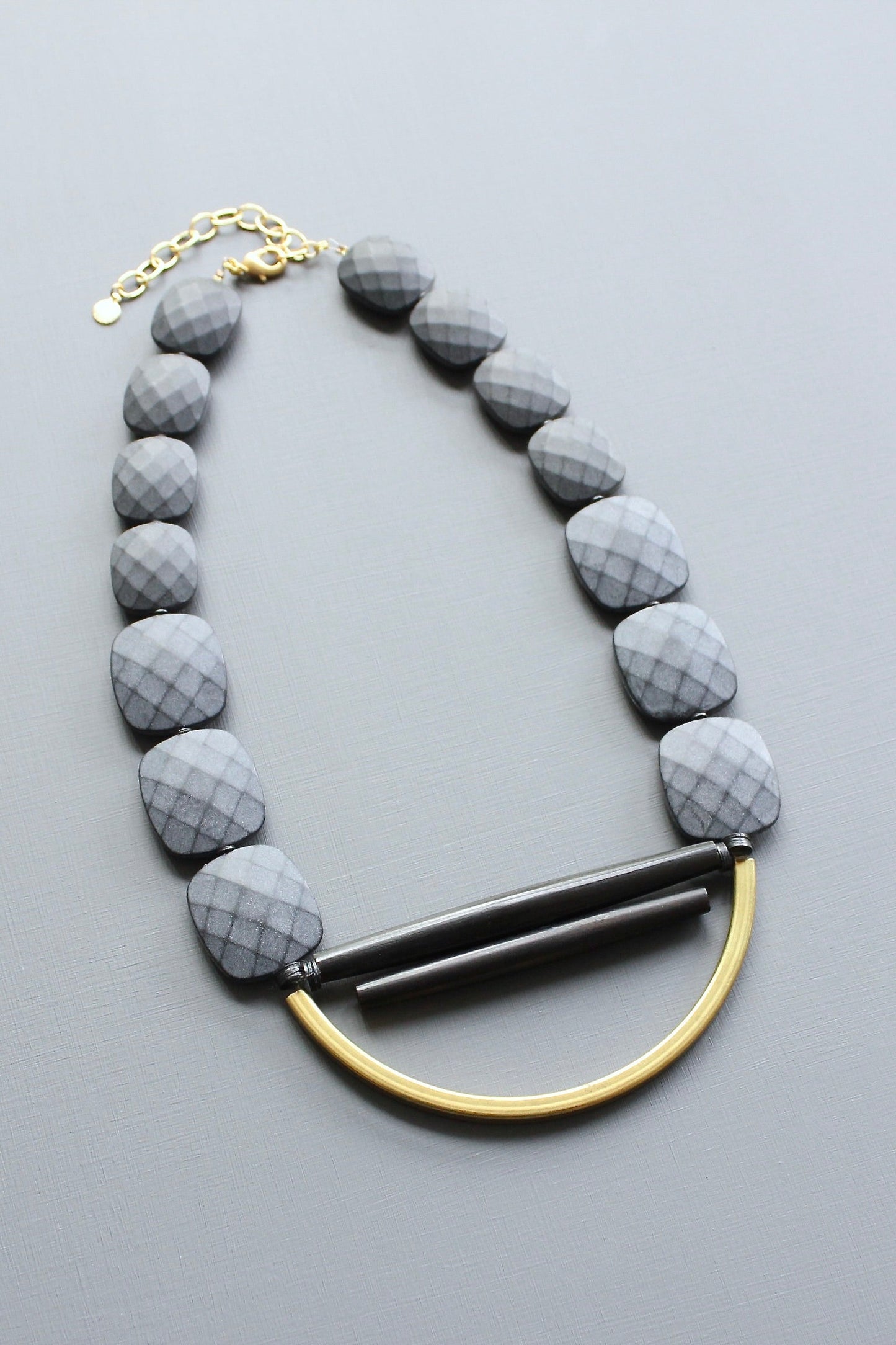 LEX619  Black bib necklace