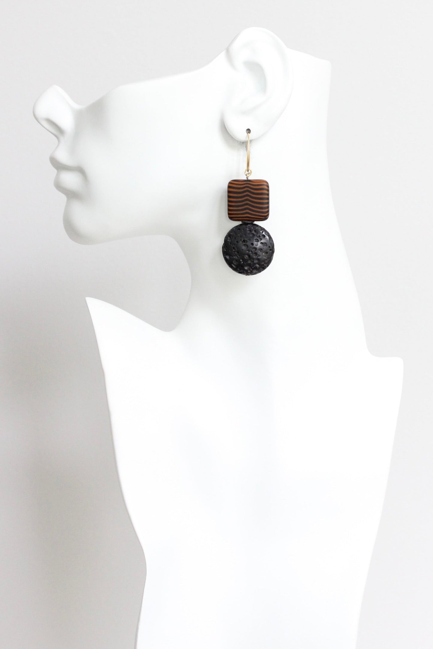 LEXE32 Striped glass and lava earrings