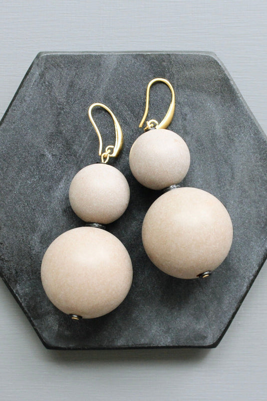 LEXE37 Chestnut bauble earrings