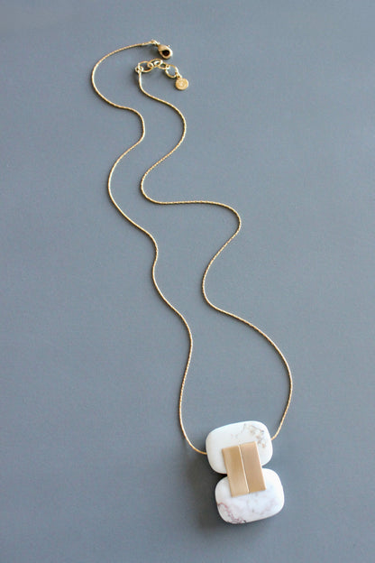 MLN124 White turquoise geometric pendant