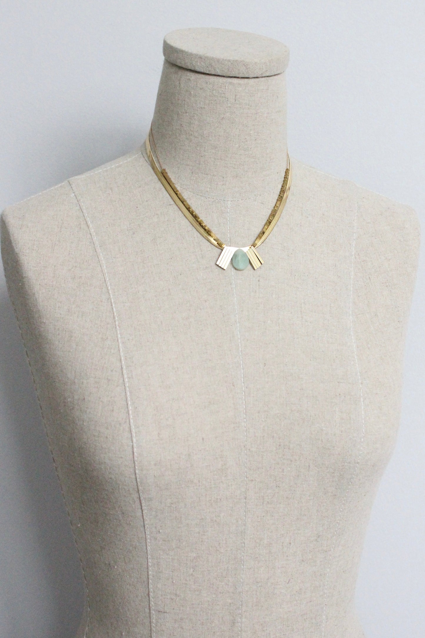 MLN216 Double strand snake chain and jade pendant Artdeco necklace