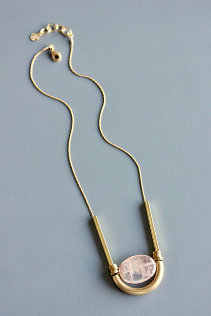 MLN217 Rose quartz geometric necklace