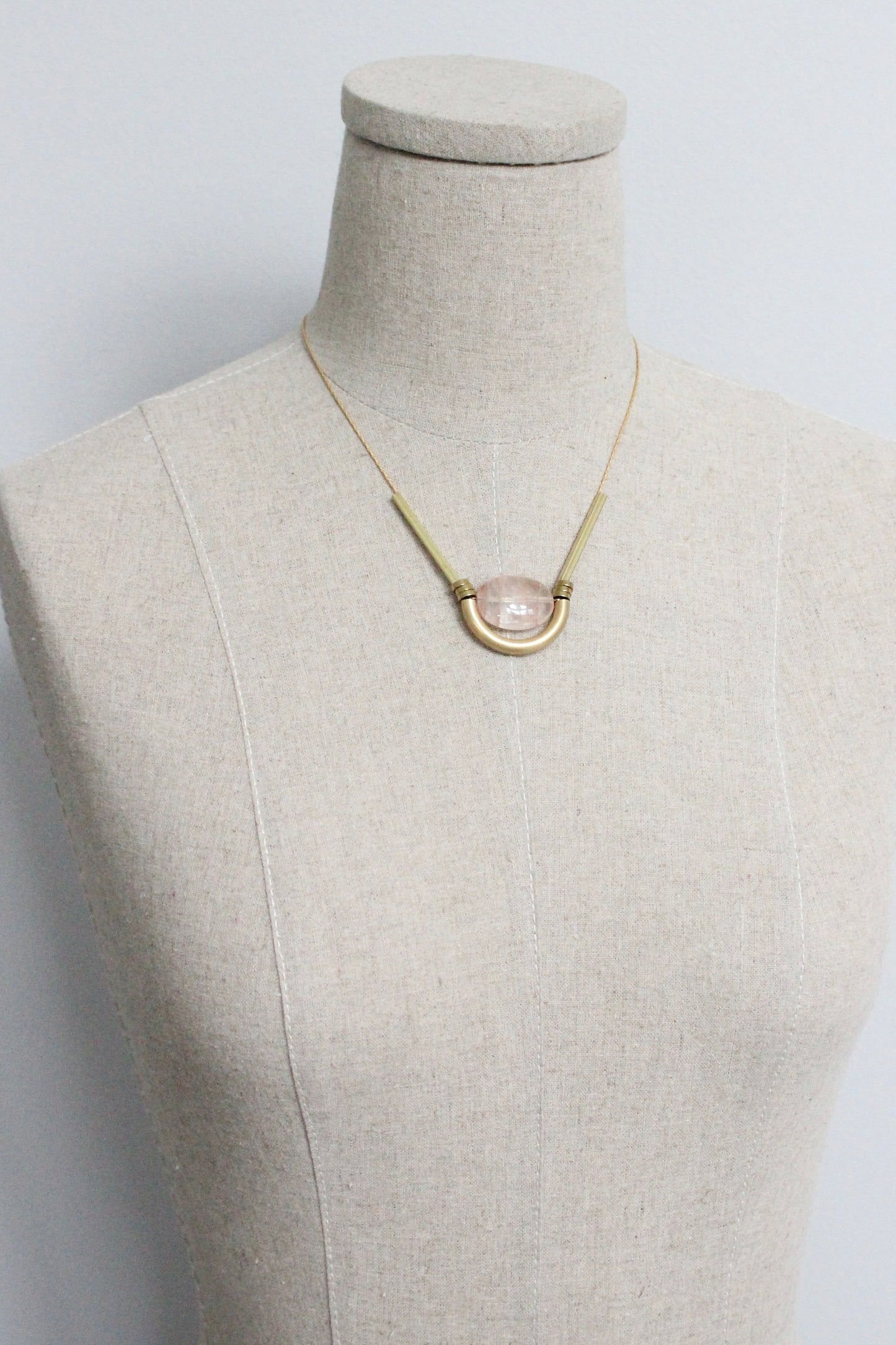 MLN217 Rose quartz geometric necklace