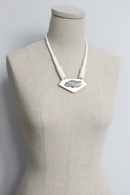 MLN219 Agate and brass Artdeco necklace