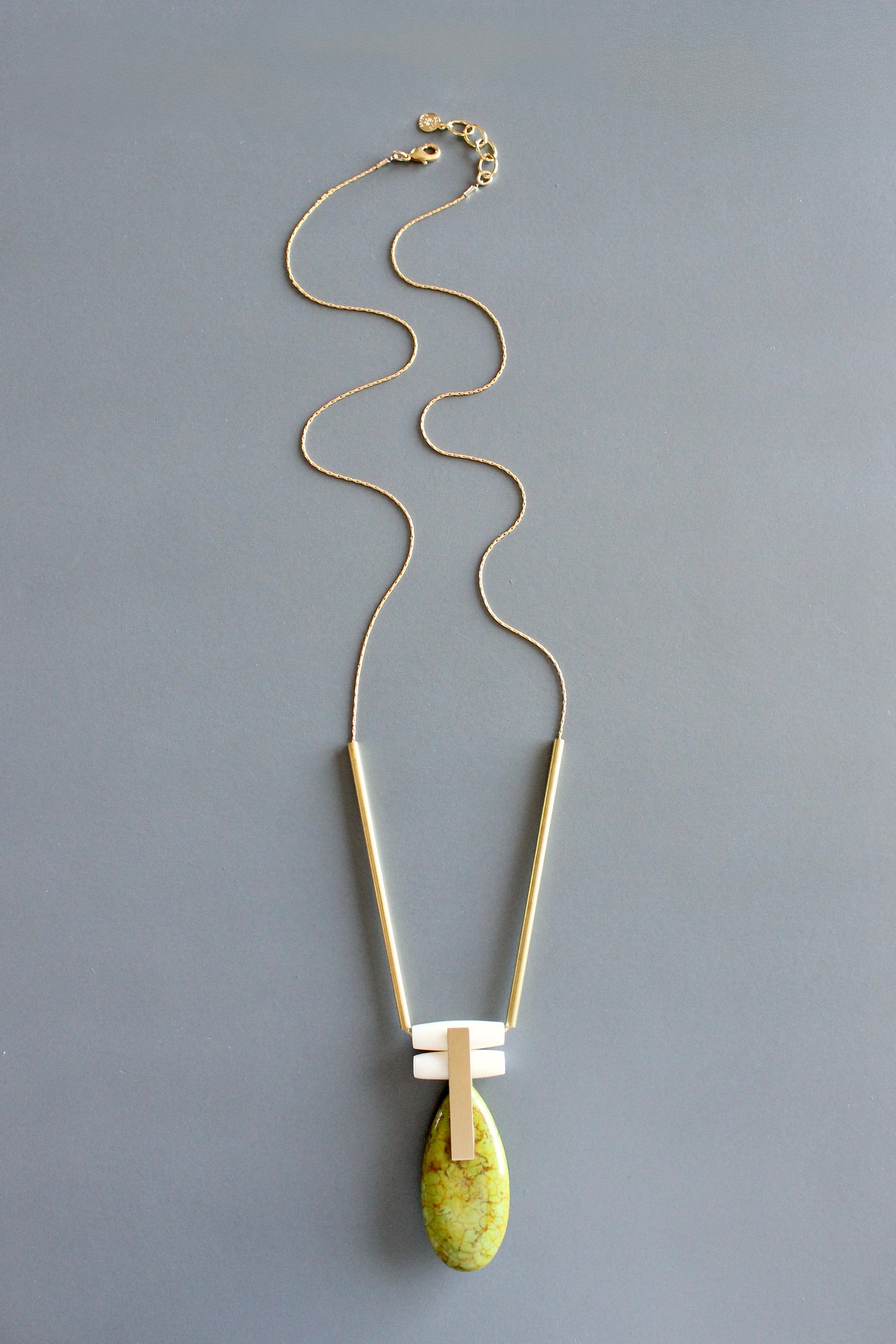 MLN328 Green jasper and brass Artdeco necklace