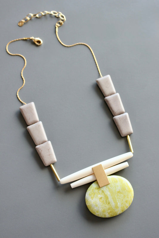 MLN620 Lemon jade and gray pendant Artdeco necklace