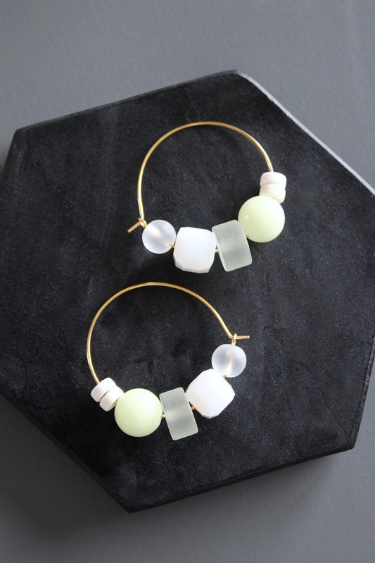 MLNE05 Multi stone hoop earrings
