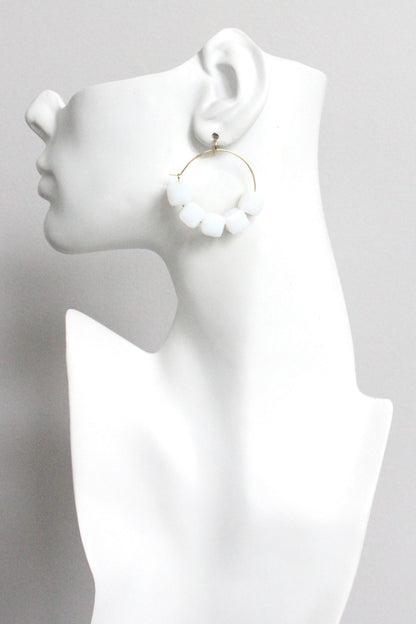 MLNE06 Opal glass hoop earrings