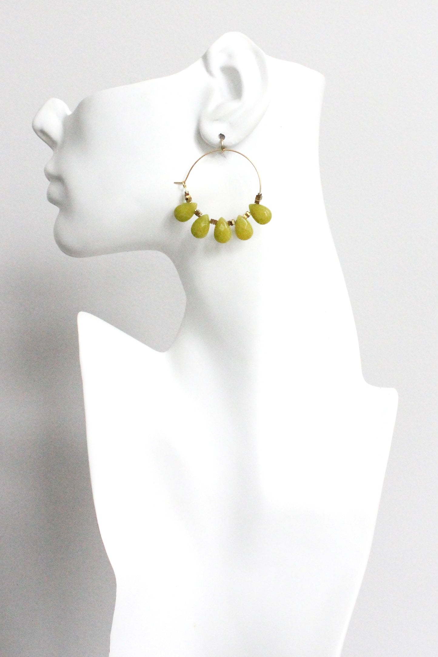 MLNE08 Dyed olive jade hoop earrings
