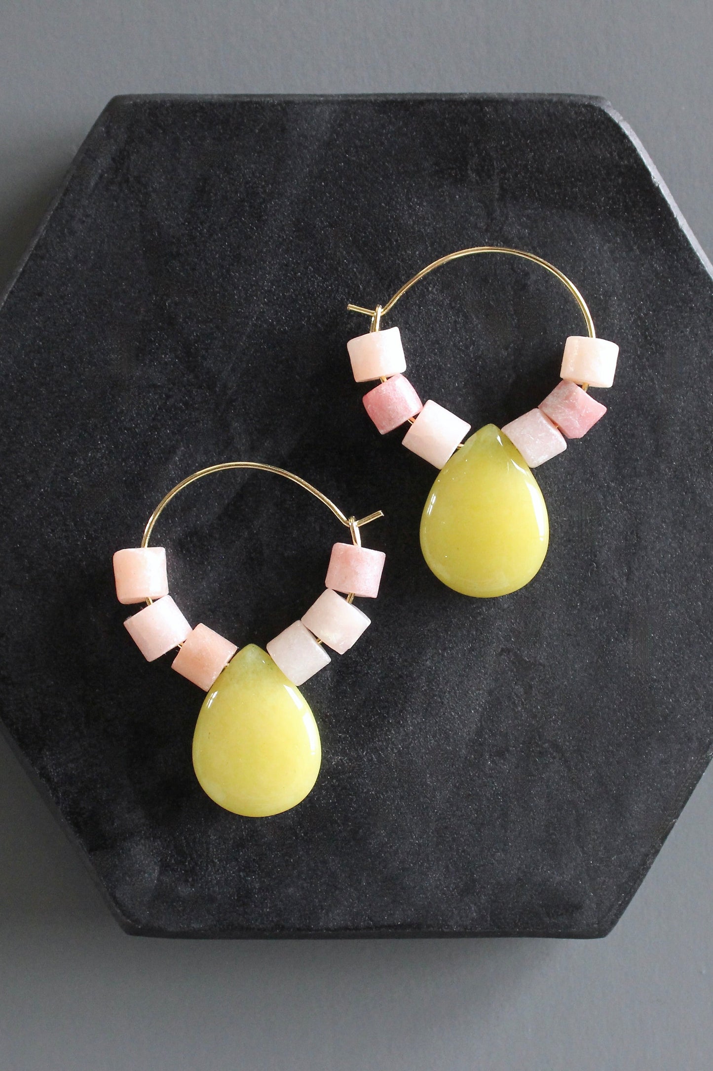 MLNE10 Rhodochrosite and jade hoop earrings