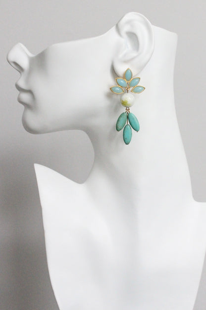 MLNE21 Post earrings with vintage glass and turquoise