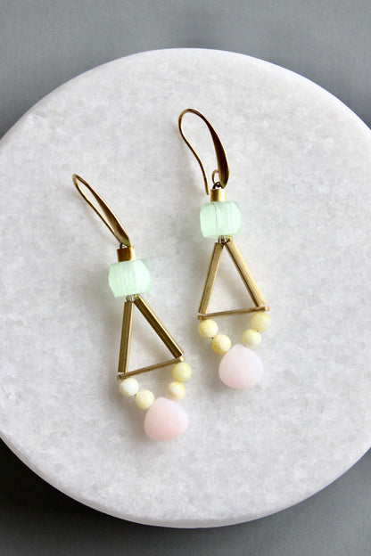 MLNE23 Pink and yellow geometric earrings