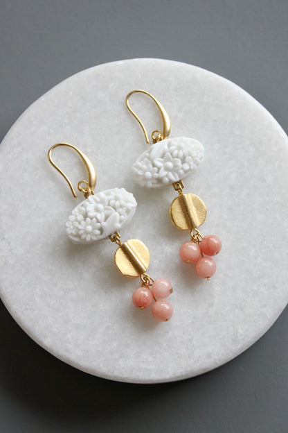 MLNE35 Vintage chalk white glass cluster earrings