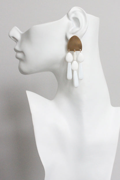 MLNE39 Chalk white glass statement post earrings