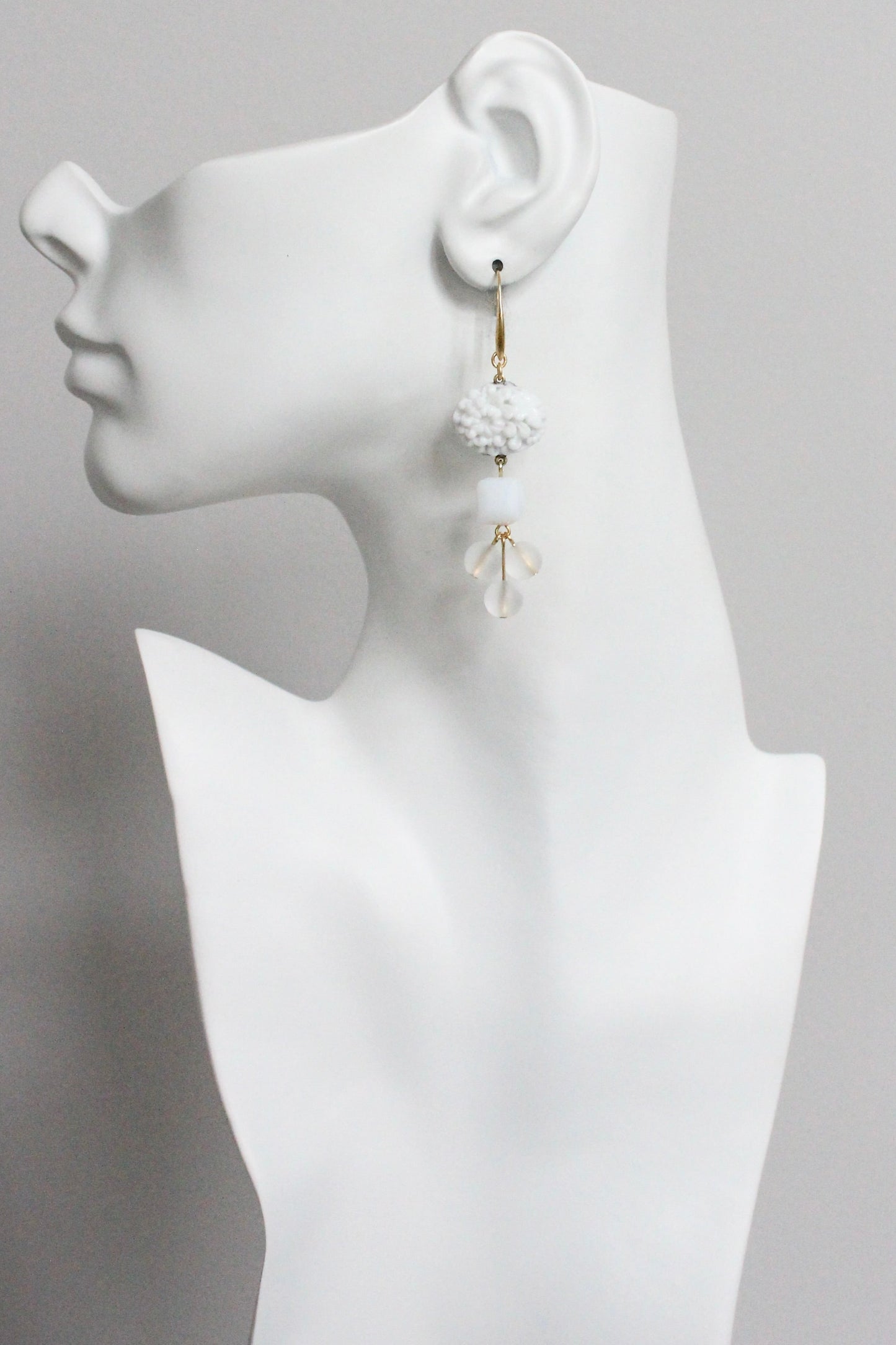 MLNE43 Vintage chalk white glass cluster earrings
