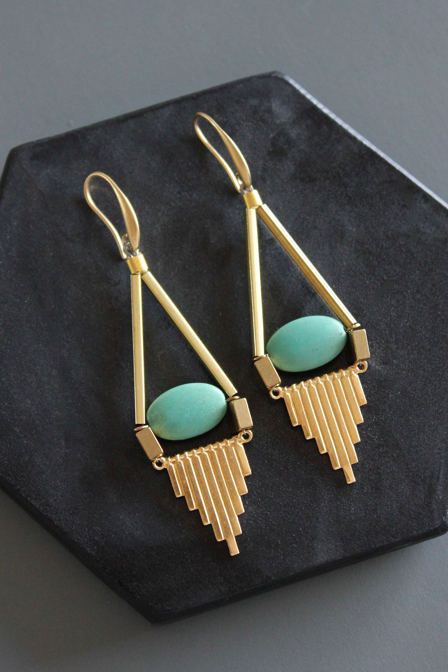 MLNE48 Turquoise and brass Artdeco earrings