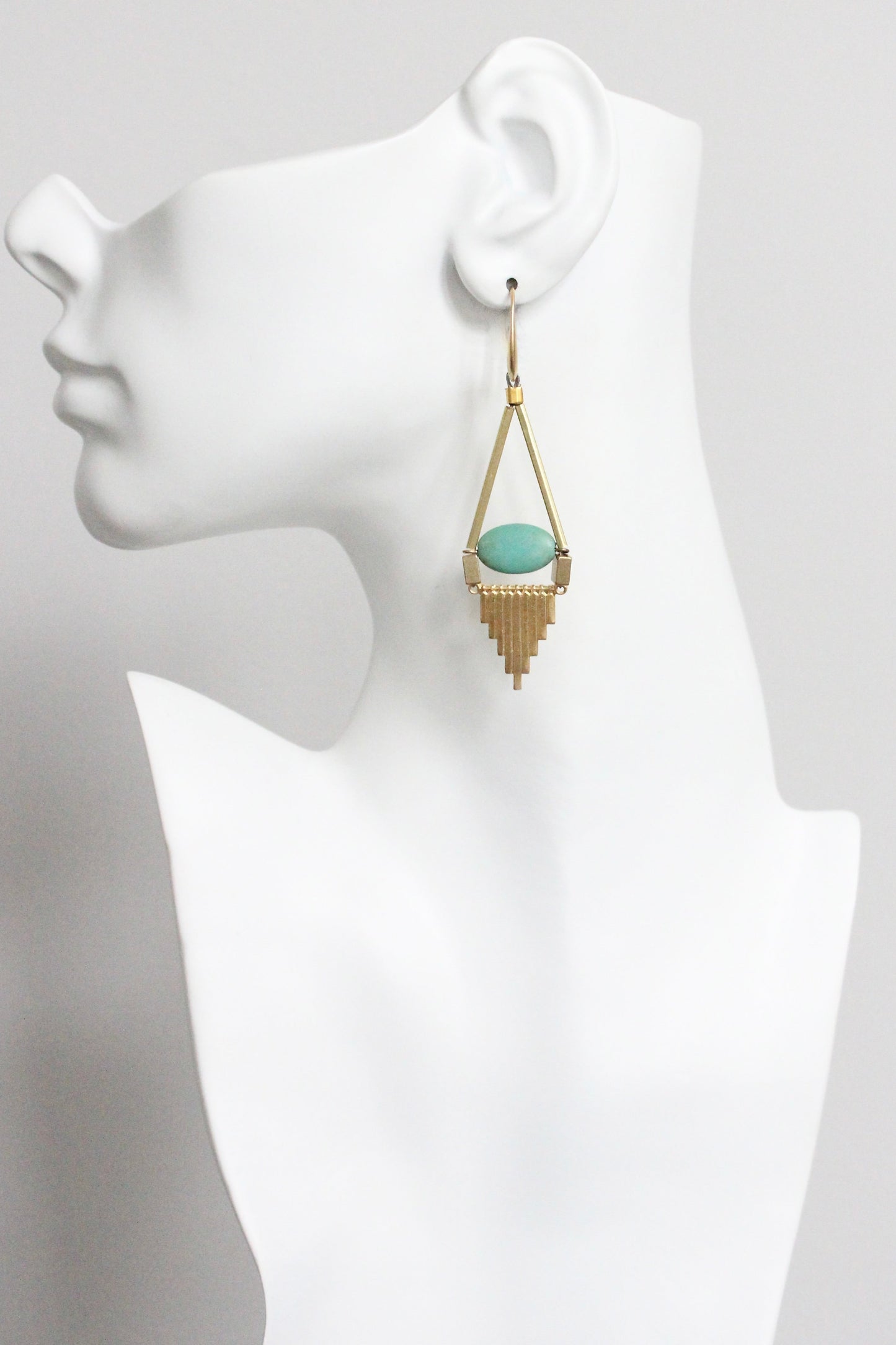 MLNE48 Turquoise and brass Artdeco earrings