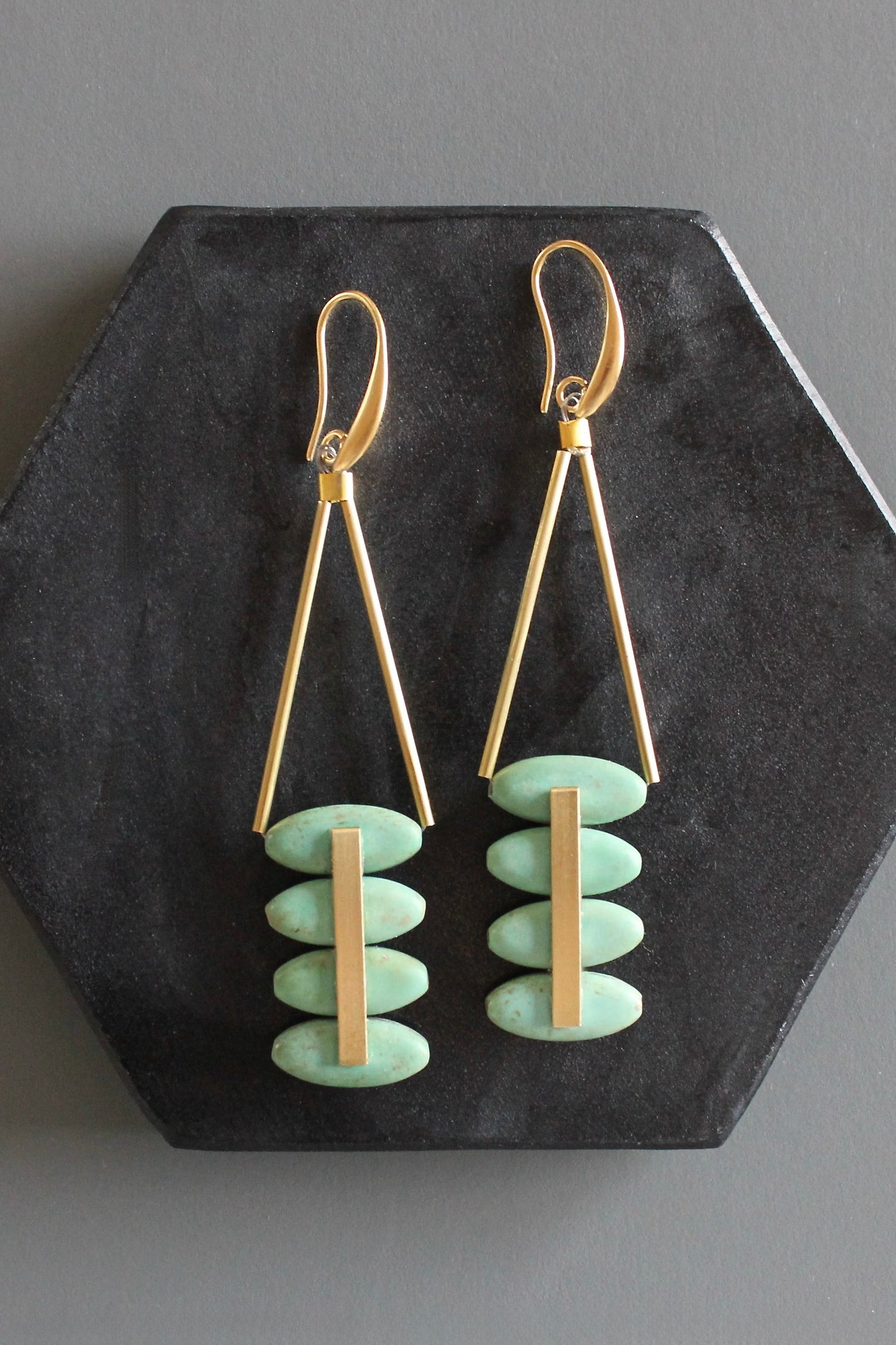 MLNE51 Turquoise and brass Artdeco earrings