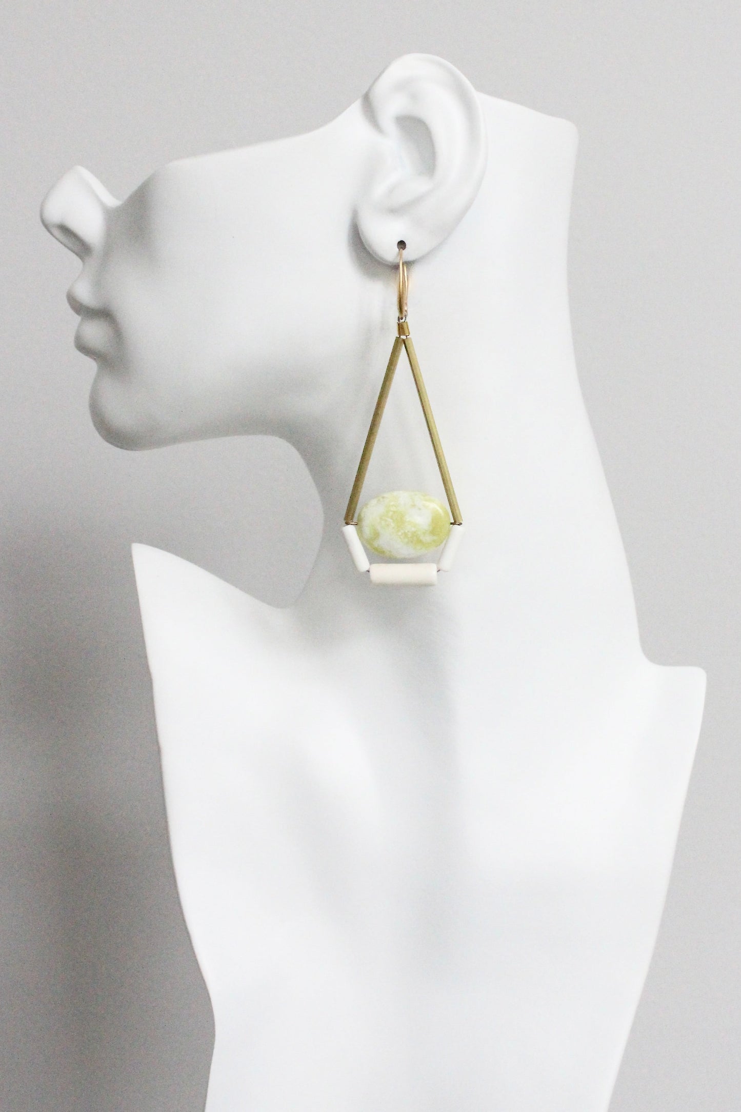 MLNE54 Lemon jade geometric earrings