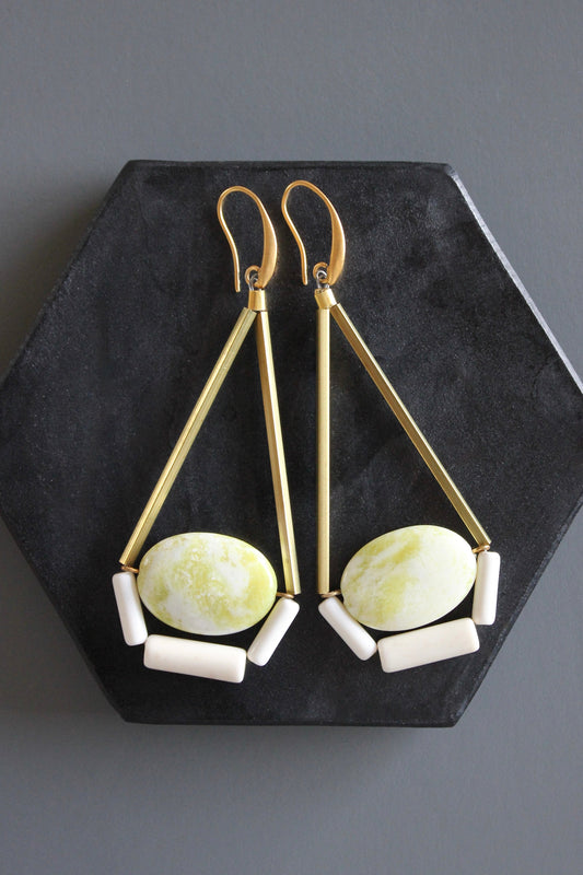 MLNE54 Lemon jade geometric earrings