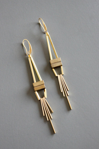 MLNE59 Hematite and brass Artdeco earrings
