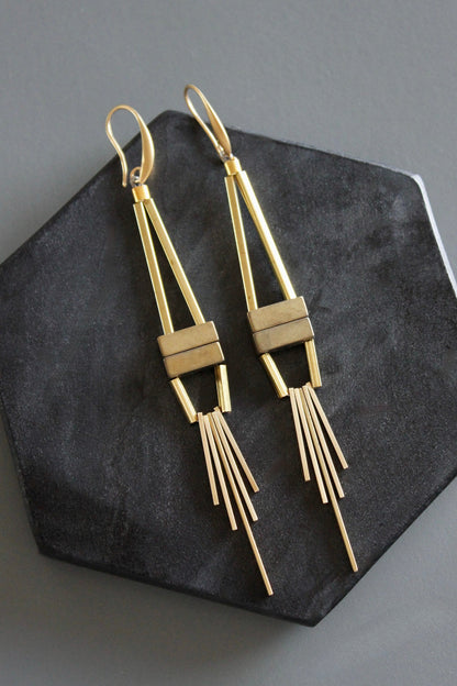 MLNE59 Hematite and brass Artdeco earrings