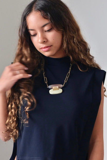 LEX120 Agate and jasper pendant necklace