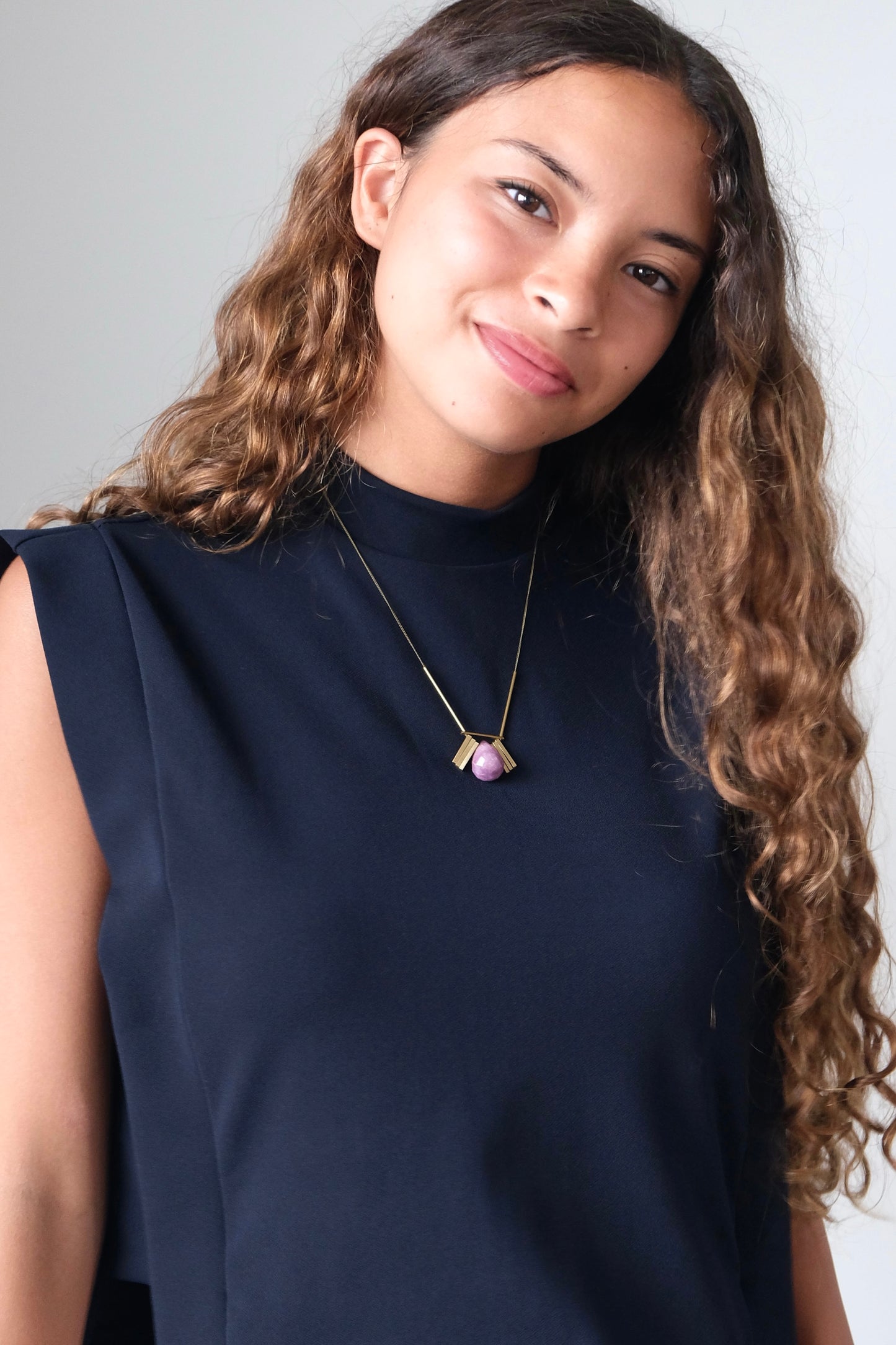 LEX218  Purple ArtDeco pendant necklace